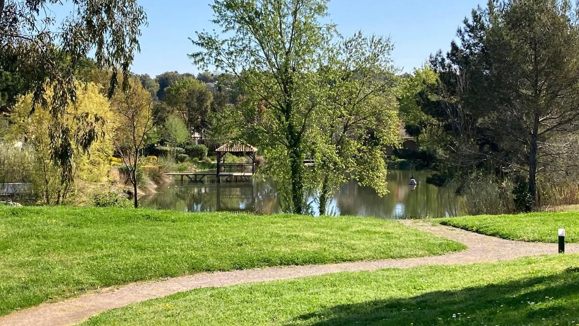 Les Restanques Vue Mer Bastide Rez Jardin 3021 Grimaud